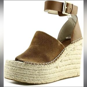 Marc Fisher Wedges